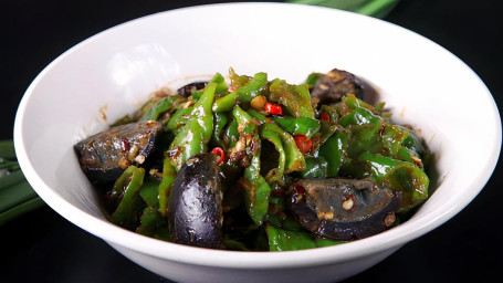 Steamed Eggplant , Green Pepper And Preserved Egg/Léi Là Jiāo Pí Dàn Jiā Zi