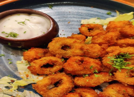 Fried Calamari With Tarter Sauce