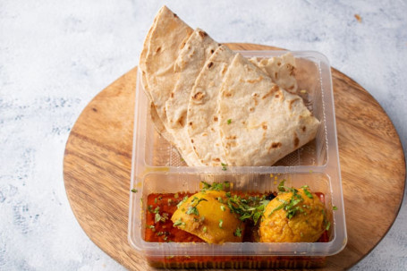 Plain Roti With Egg Kasha( 4 Piece Roti With 1 Pc Egg Kasha)