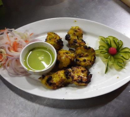 Murg Banjara Kebab (6 Pcs)