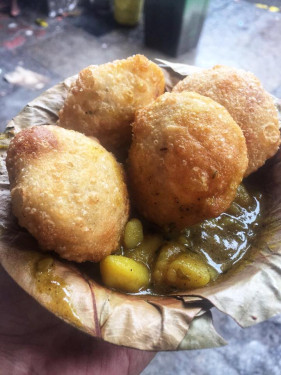 Chhangani Club Kachori- Half Fried[4Pcs]