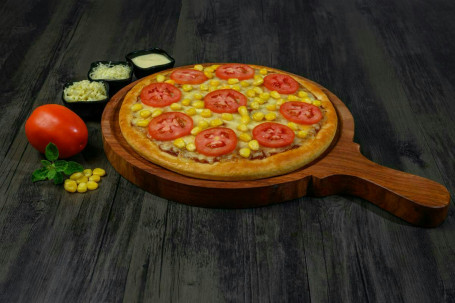 Pizza Mit Tomaten Und Mais