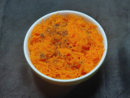 Karotten-Kosambari-Salat