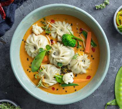 Paneer Thukpa Momo 4 Pcs