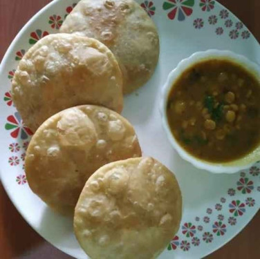 Kachori Sabji [4 Pcs]