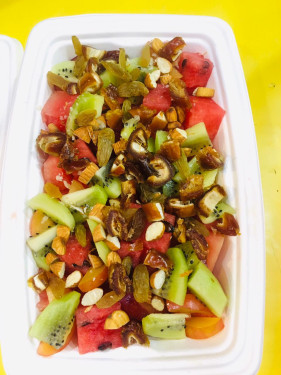 Fruit Salad With Dry Nuts