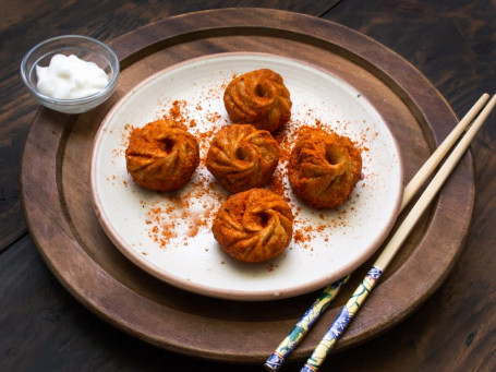 Veg Himalayan Momos In Peri Peri Masala