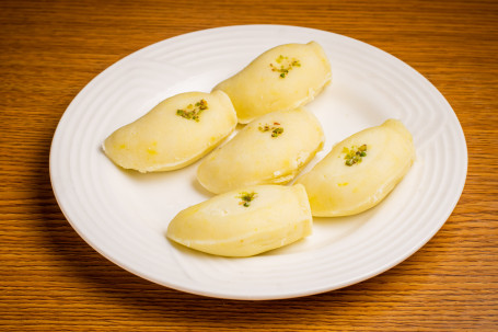 Himsagar Mango Sandesh 1 Pcs