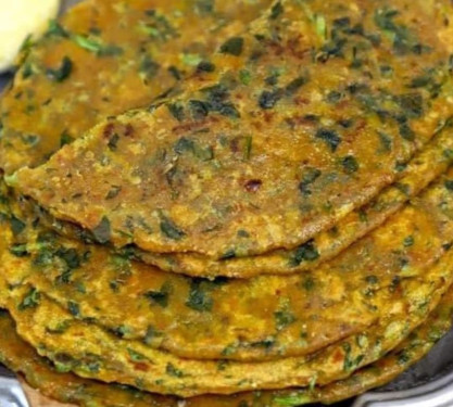 Palak Paratha 2 Pcs