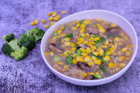 Broccoli, Corn And Water Chestnut In Chilli Garlic Sauce