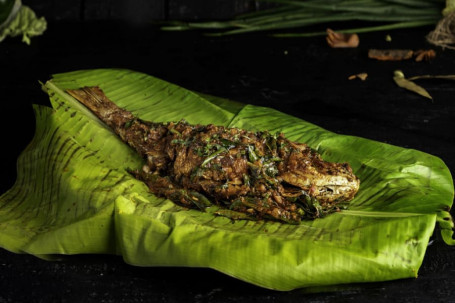 Fish Polichadu [Banana Leaf]