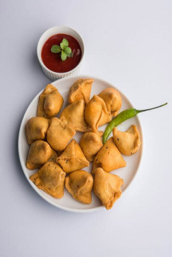 Cocktaiil Samosa 10 Pcs