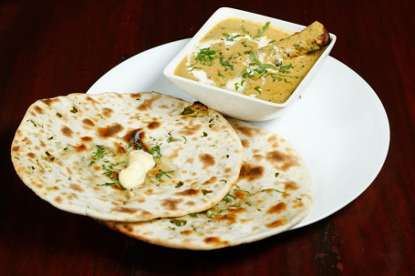 Punjabi Chicken Naan Combo