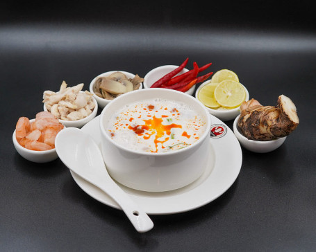 Non Veg Tom Kha Soup [Serves 2]