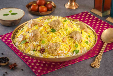 Afghani Tikka Cremiges Chicken Dum Biryani, Für 4 Personen