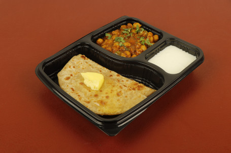 2 Gobi Parantha+Chole+Curd