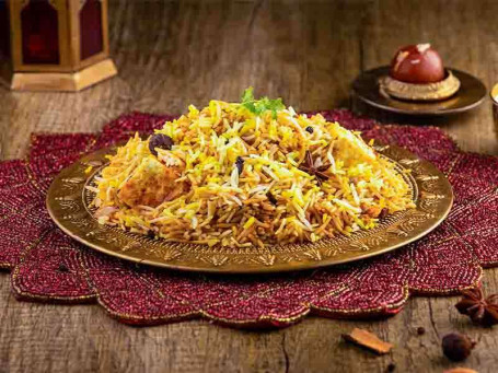 Paneer Subz (Classic Paneer And Veg Dum Biryani Serves 4 5)