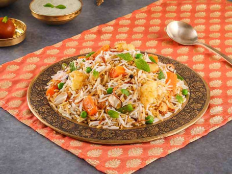 Spicy Subz E Biryani (Hyderabadi Veg Biryani Serves 1)