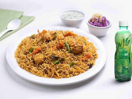 Hyderabadi Veg Biryani Beverage Of Your Choice