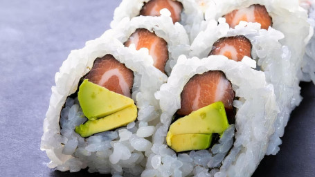 (E037) Salmon Avocado Roll