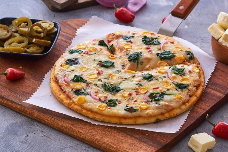 8 Käse-Spinat-Mais-Pizza