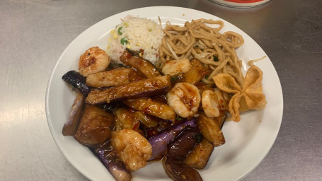 Spicy Basil Eggplant Scallops Prawns (Hot Spicy)