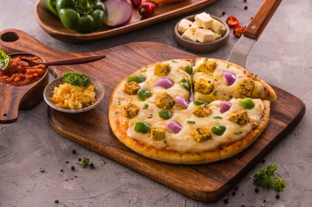 8 Paneer Peppy Pizza