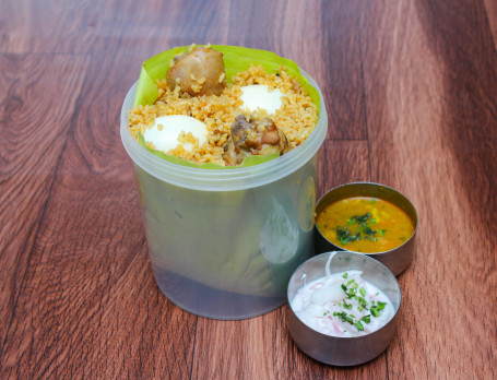 Bucket Chicken Biryani (Serves 7)