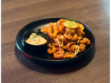 Calamari Fritters With Tartar Sauce