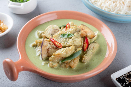 Thai Chicken Curry Green (Serves 2)