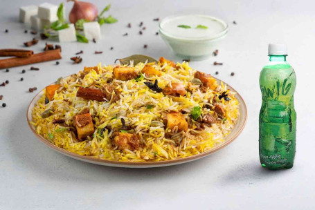 Paneer Dum Biryani-Getränkekombination