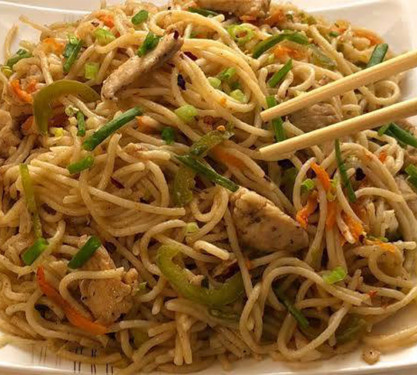 Chicken Tawa Chow Mein