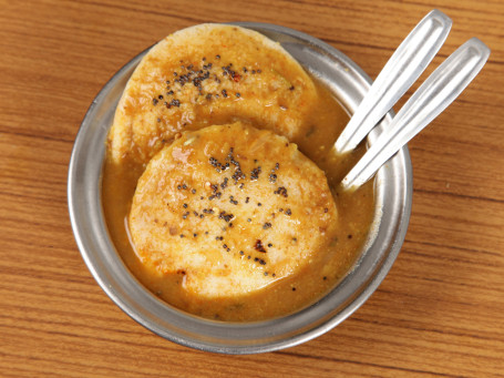 Hot Sambar Idli (2 Pcs)