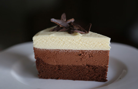 Special Chocolate Mousse Cake