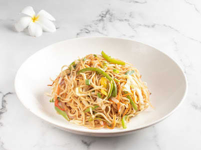 Non-Veg Stir-Fried Noodles (China