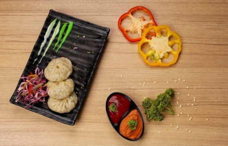 Steamed Momo Veg (6 Pcs)