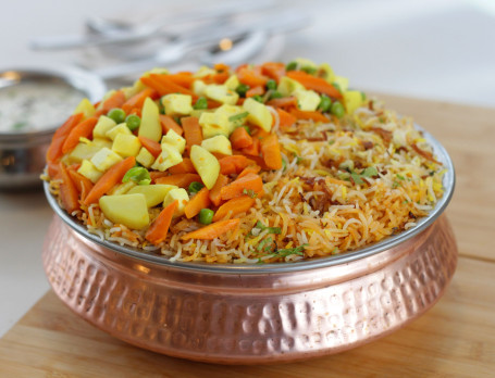 Veg Biryani Family (Serves 3-4)