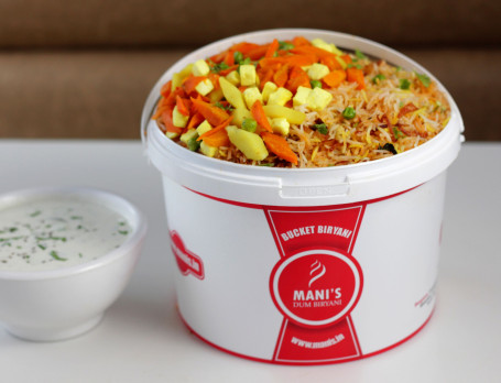 Veg Biryani Bucket (Serves 6-7)