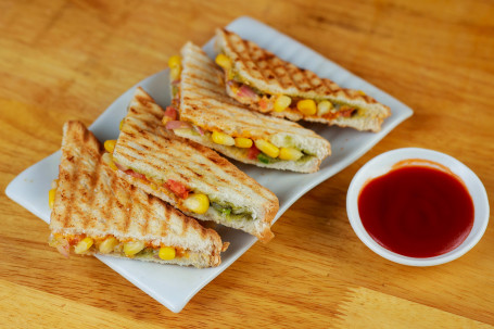 Crunchy Corn With Mozzarella Sandwich