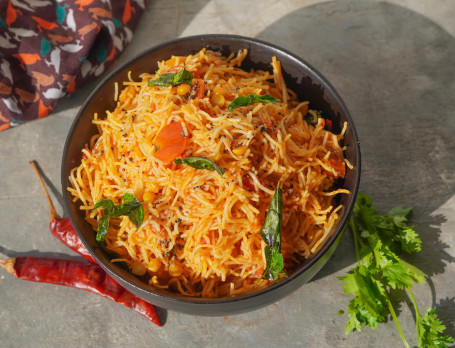 Tomato Sevai With Chutney