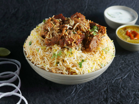 Hyderabadi Tandoori Chicken Dum Biryani [1 Kg]