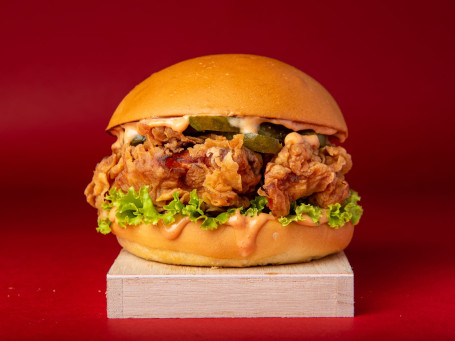 Ultimate Boss Fried Chicken Burger