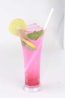 Strawberry Mojito (350Ml)