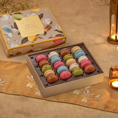 Macaron Box 20Pc