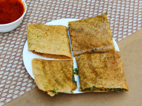 Palak Garlic Masala Dosa