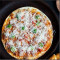 Dünne Pizza Nach Ahmedabadi-Art, 25 Cm (25 Cm).