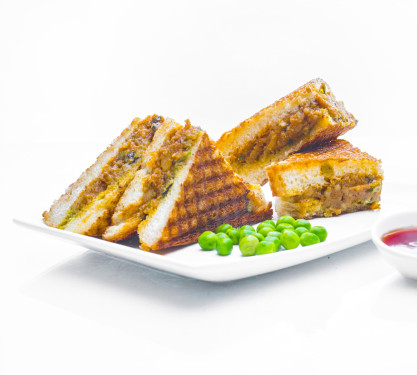 Aloo Mattar Sandwich(1Pc)