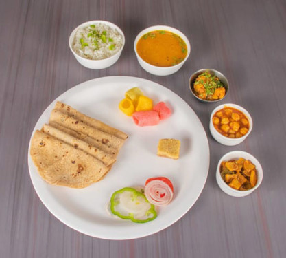 Gujarati Regular Thali