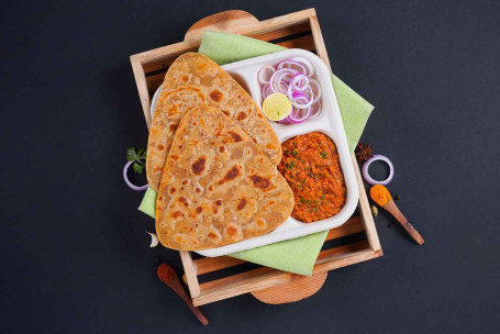 Chicken Kheema Paratha Lunchbox