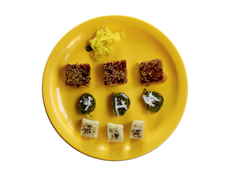 Steamed Snacks Platter Choose Any 3 300 Gms